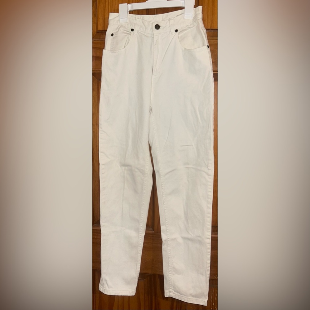 Liz Claiborne White/Cream Straight Jeans